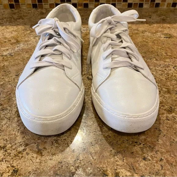 Express Shoes Mens Comfort Sneakers White Faux Leather Lace Up Low Top Size 9.5 - Picture 5 of 12